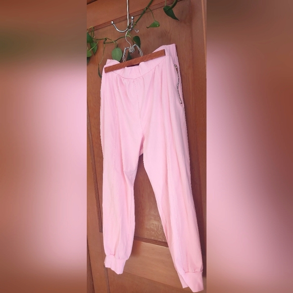 Dollskill Club Exx Bubblegum Barbie Dance Set 1X - Picture 6 of 10